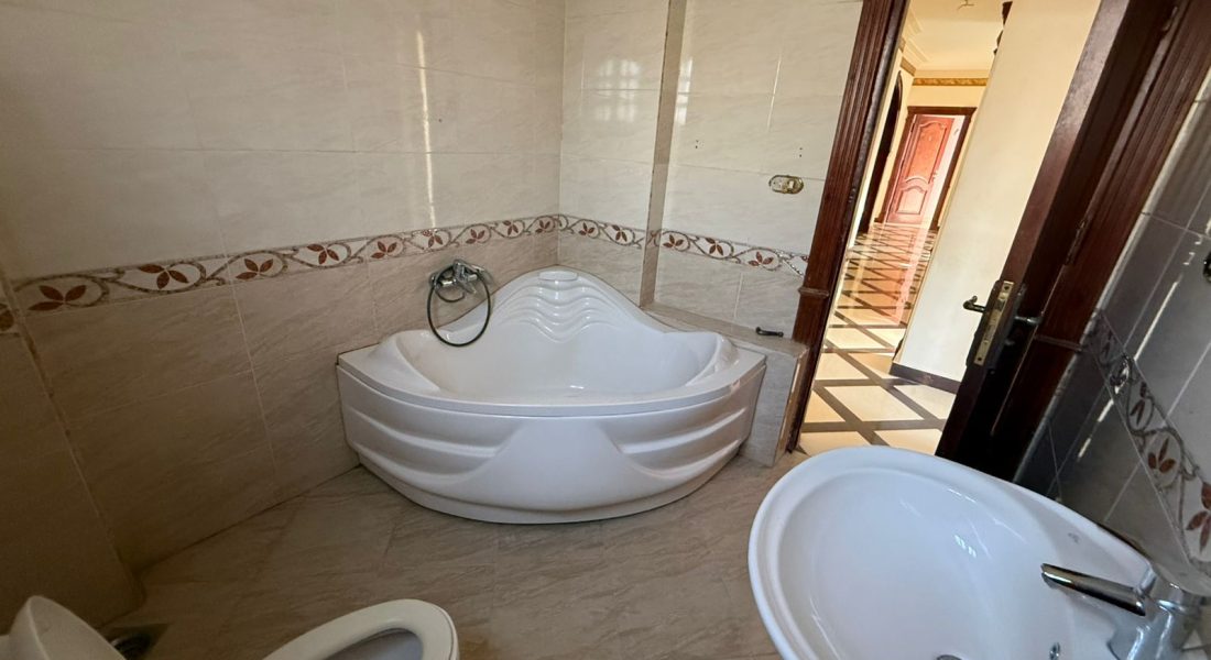 WhatsApp Image 2025-10-21 at 3.08.36 PM (1)